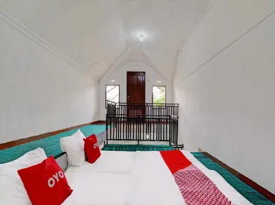 Super OYO Capital O 91810 Hotel Balebat 2 Hotels near Gedung Rektorat UPI, ISOLA