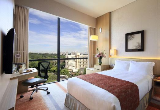 모멘터스 호텔 알렉산드라