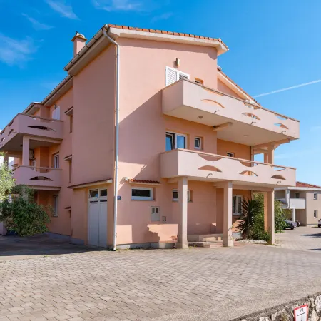 BonVie Apartments in Center A3 B5