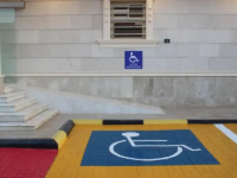 Skoon Hotel Apartments Hoteles en Najrán