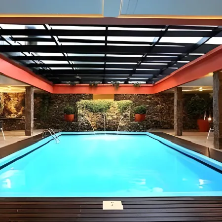 Serrazul Hotel