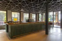 Keight Hotel Opatija, Curio Collection by Hilton - bar