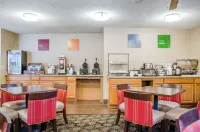 Comfort Inn - breakfast