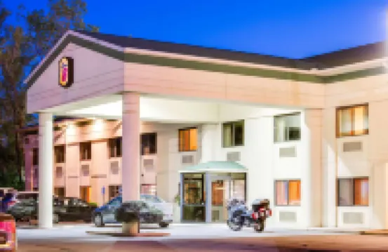 Super 8 by Wyndham Port Clinton
