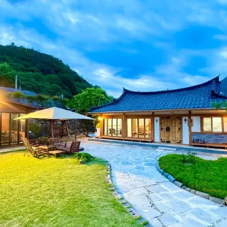 Suncheon Sumiyeonga Hanok Private House