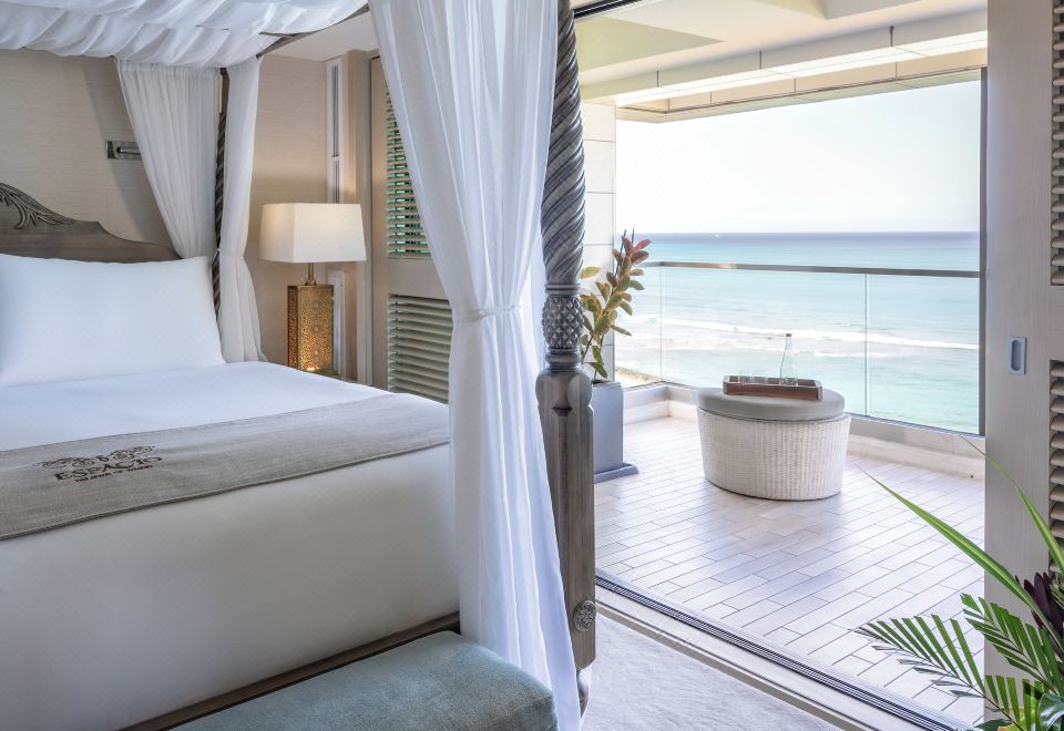 에스파시오 더 주얼 오브 와이키키의 럭셔리한 객실 주방