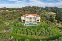 The Bay Crest Manor Views Pool Beach Hotels near Sunnyside North Beach (Clothing Optional)