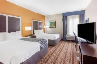 La Quinta Inn & Suites by Wyndham Gonzales TX Hotels in Gonzales County