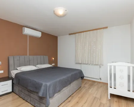 Six Brothers Hotels in Opcina Prolozac