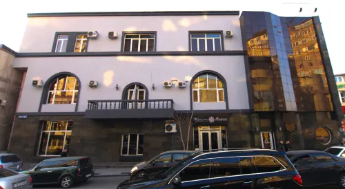 New Bella Hotel