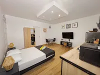 Promo Vacances 2025 ! Domaine Nature & Sérénité à 5 Min de la Plage Hotel a 