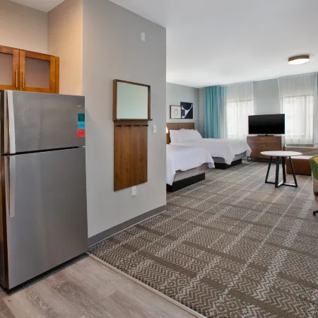 Staybridge Suites AMES by IHG Ξενοδοχεία στην πόλη Ames