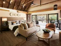 Letamo at Qwabi Private Game Reserve by Newmark Hotel a Mabula