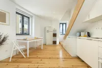 Belem Design 15 by Homing Hotels in Belem