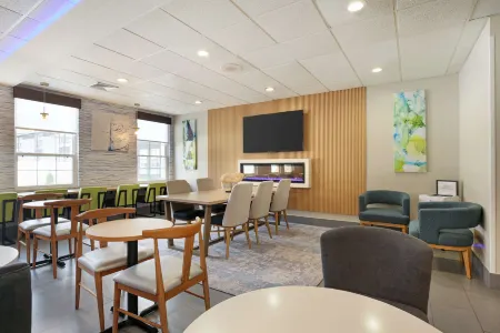 Best Western Mystic Hotel