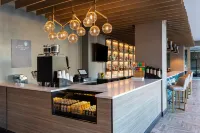 Four Points by Sheraton Appleton - bar