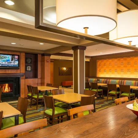 Fairfield Inn & Suites Augusta