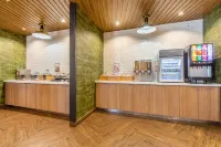 Fairfield by Marriott Inn & Suites Dallas Arlington South - breakfast