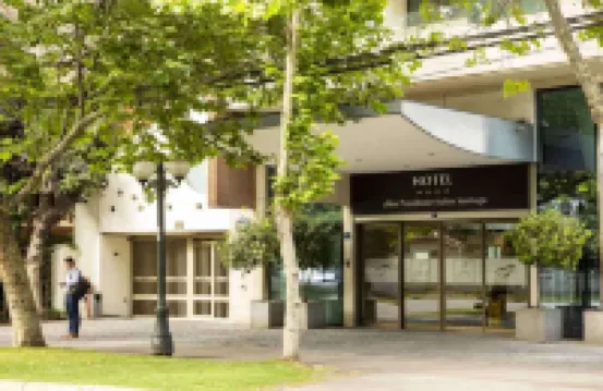 聖地亞哥阿巴總統套房酒店 鄰近考斯塔內拉大樓的酒店