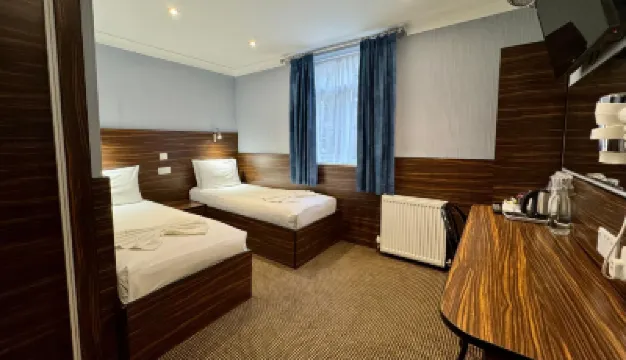 Crestfield Hotel Hotels near King’s Cross