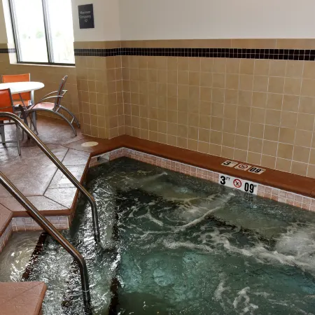 Hampton Inn & Suites by Hilton Fargo Medical Center
