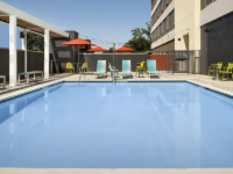 Home2 Suites by Hilton Clovis Fresno Airport Hotels in Clovis