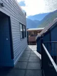 BEST, Location, New remodel, Block to Gondola&Town