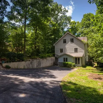 Clemson Hartwell Lake House, 5 Kings, Great Spring Rates, Book Now for Summer!