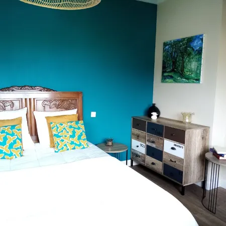 Renovated House, Large Garden, Close to Beaches