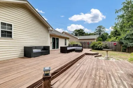 Beach House Getaway Отели в г. Мейсонборо