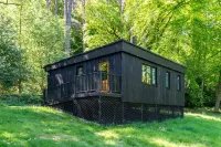 Guest Cabin in the Hampshire Woods