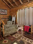 The Eagle’s Nest - 12 miles to Soaring Eagle Casino! Mt. Pleasant - Midland