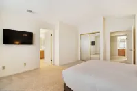 Spacious High Ceilings 5br/3bath. SF Bay Area