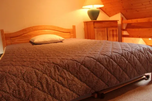 Nice chalet style duplex in the center of Cauterets quiet and bright