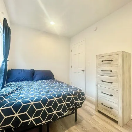 Completely Renovated Baseball Townhouse