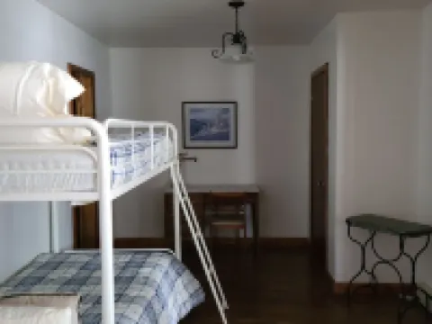 Home Located Close to Everything in Pinedale Hotels in Pinedale