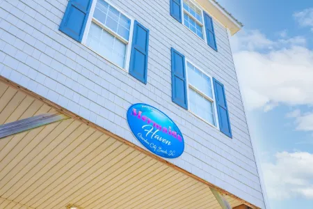 Mermaids Haven: 6 Bedroom, 4 Bathroom on the beach Sleeps 16! Отели рядом с достопримечательностью «TPC Myrtle Beach»