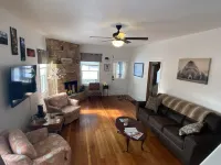 A Stone's Throw From Adventure in NW Montana!  3BR 2B for 8 Hotels in Kalispell