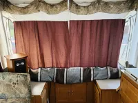 Portable Travel Popup Camper Pet Friendly AC/Heat