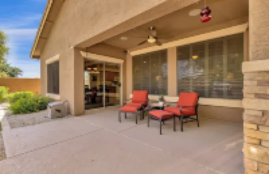 Cozy and relaxing 3 bedroom home