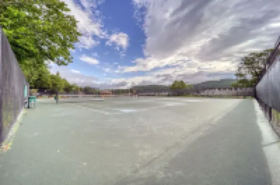 NEW Luxury at Sugar Ski - Extremely close to Slopes, Tubing, and Ice Skating