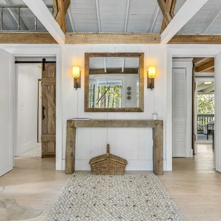 Newly Renovated Cozy Cottage in Highlands
