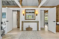 Newly Renovated Cozy Cottage in Highlands
