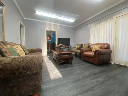 Amazing & Huge 3 Bedrooms-Save Cost