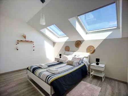 Beautiful duplex apartment near the sea (the stopover)