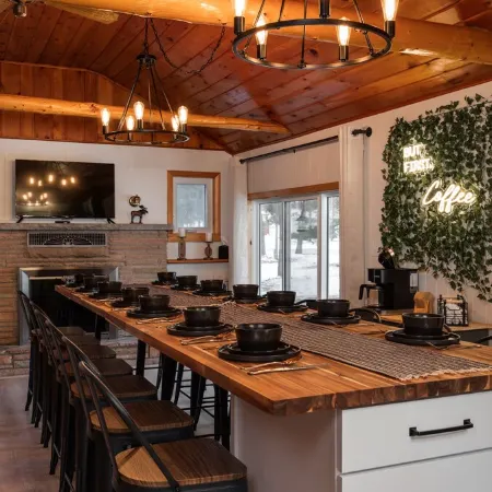 Sleeps 14! Hot Tub, GAME ROOM, ORV Trails & EASY lake access!
