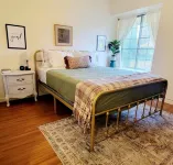 Bespoke Home In The Heart Of Turlock Hotel in zona California State University, Stanislaus