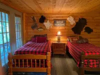 Napaw Mountain Log Cabin ~ A Magical MountainTop Experience