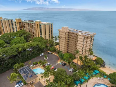 Maui Kai 904 -Stocked King bed suite with AC & Stunning Views Sunrise to Sunset!