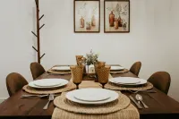 Lake Forest Cottage - Dog Friendly w/ Hot Tub, Firepit and Kayaks Hotels in Montcalm County